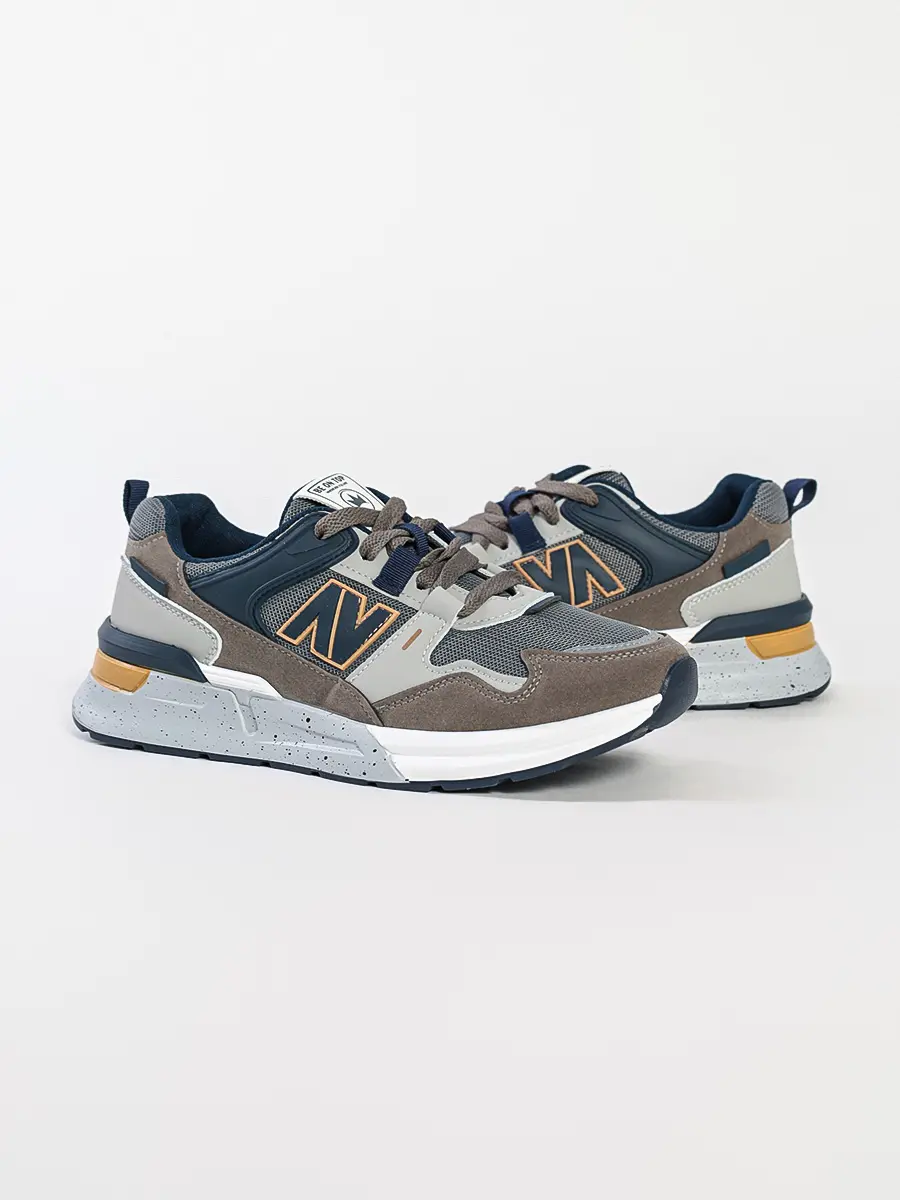 Кроссовки комбинированные в стиле колор-блок